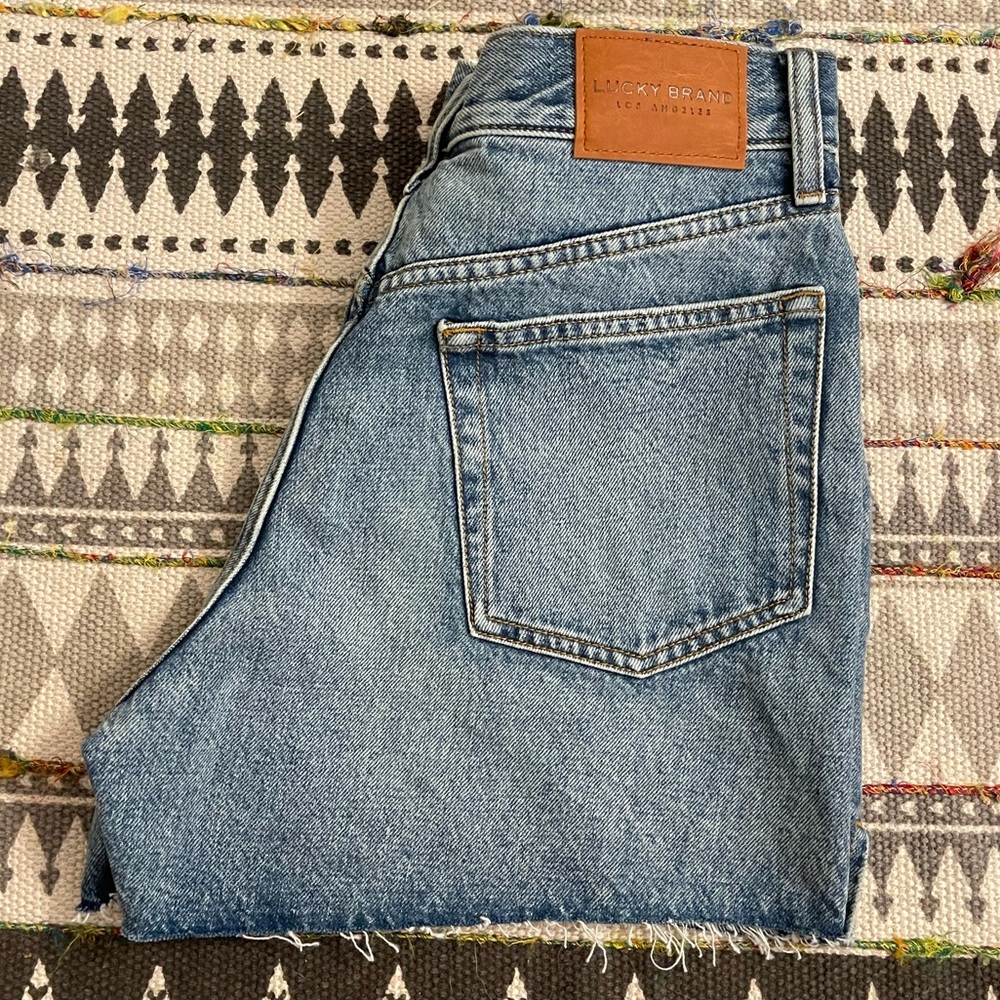 -SOLD- Lucky Brand Denim shorts